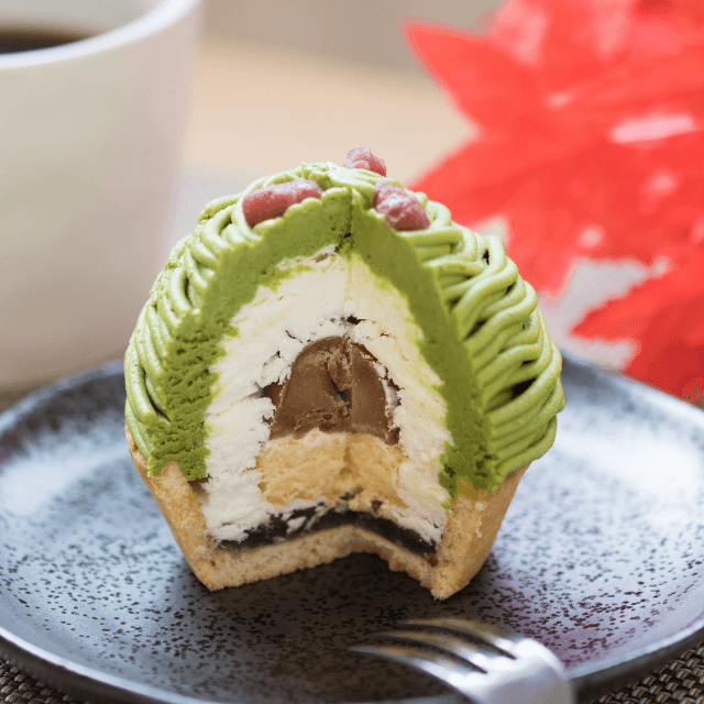 抹茶と和栗のモンブラン 入