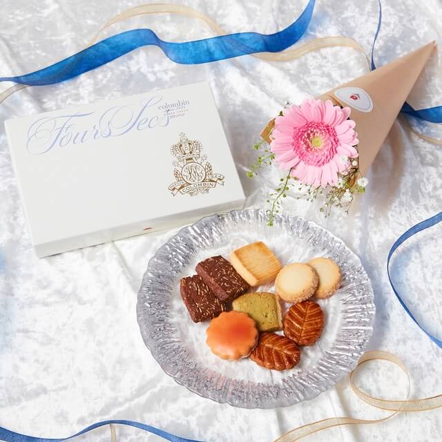 コロンバン お花付きクッキーセット