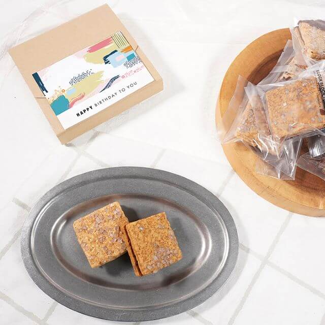 バスクチーズクッキー（ショコラ）4個入り＜HAPPY BIRTHDAY シール付＞　BLOCK BLOCK TOKYO 