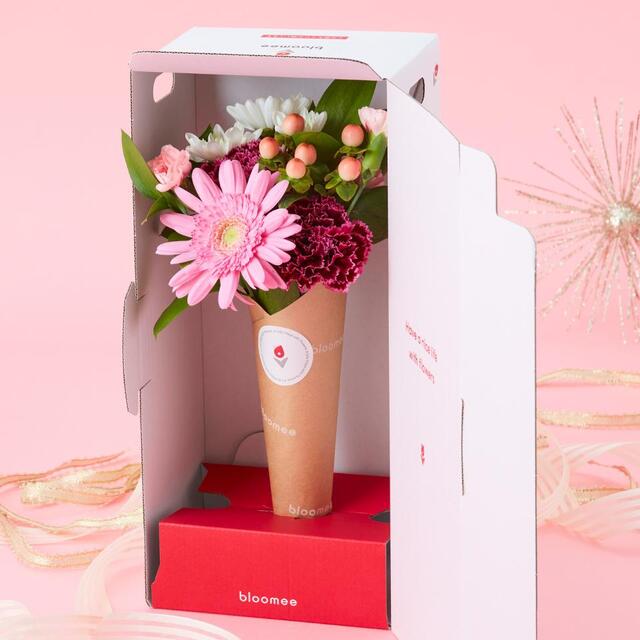 おうちに届く季節のお花（8本ブーケプラン）